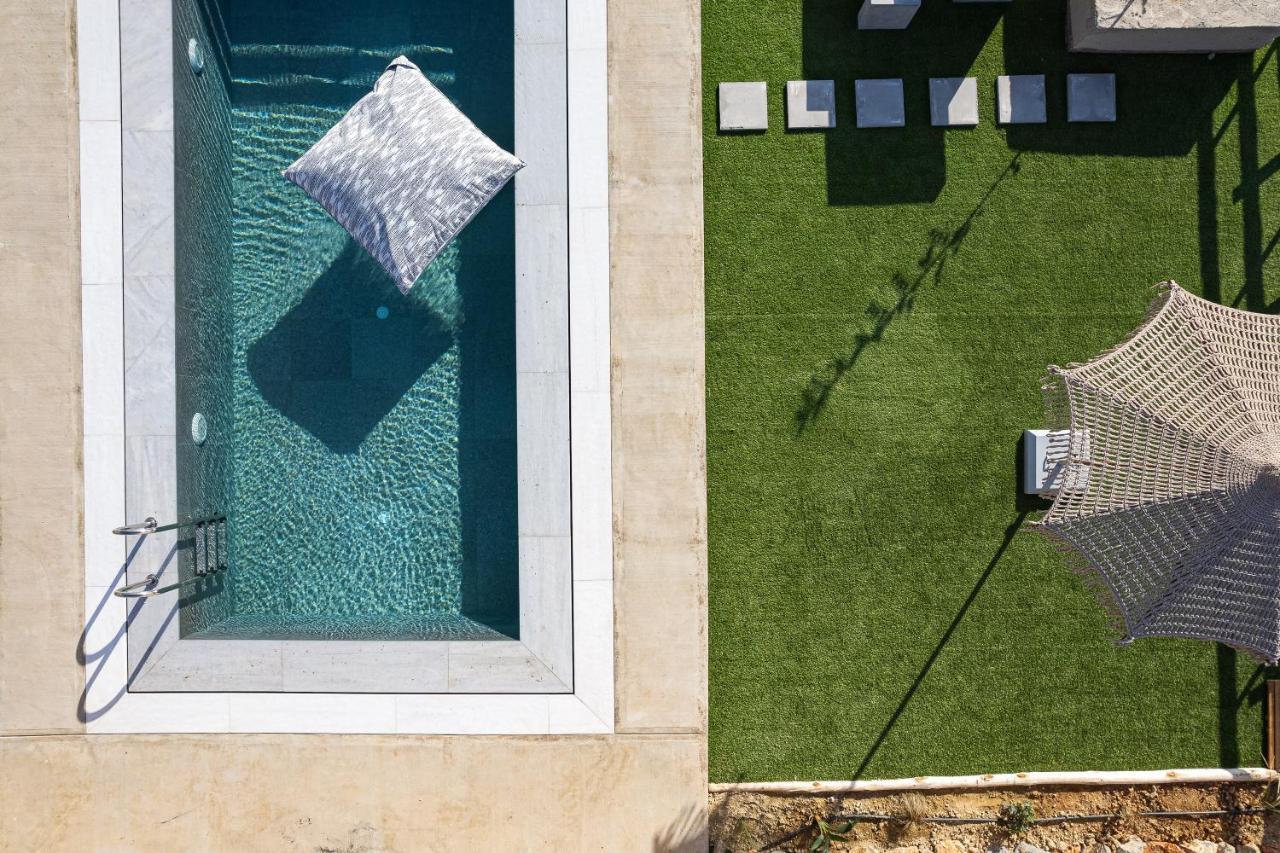 Carob Villas, An Eco-Friendly Hideaway Sissi Extérieur photo